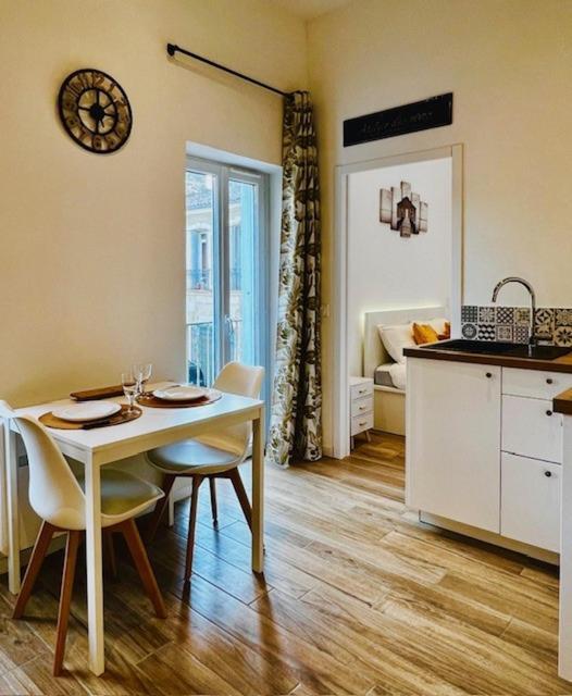 Charmant Et Lumineux Appartement Montpellier Exterior foto